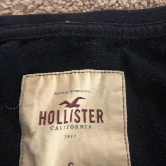 Sweatshirt - Picture 2 of 2